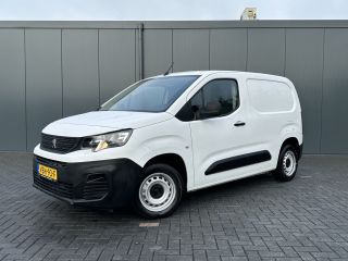 Peugeot Partner 1.6 BlueHDI EURO 6 / L1H1 / AIRCO / PARKEERSENSOREN / BLUETOOTH Peugeot Partner 1.6 BlueHDI EURO 6 / L1H1 / AIRCO / PARKEERSENSOREN / BLUETOOTH