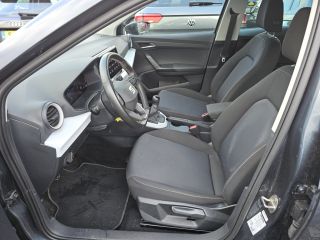Seat Arona 1.0 TSI Style Business Intense 96pk | Camera achter | Stoelverwarming | Navigatie | App connect |...