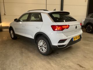 Volkswagen T-Roc 1.5 TSI Style Adaptive Cruise C. | CarPlay | Park Assist V&A | DAB+ | Airco | Bleutooth Draadloos...