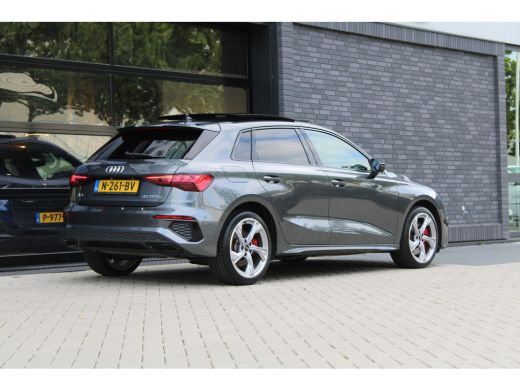 Audi A3 Sportback 45 TFSI e S edition Competition | NAP | BTW | PANO | S-LINE | CARPLAY | ActivLease financial lease