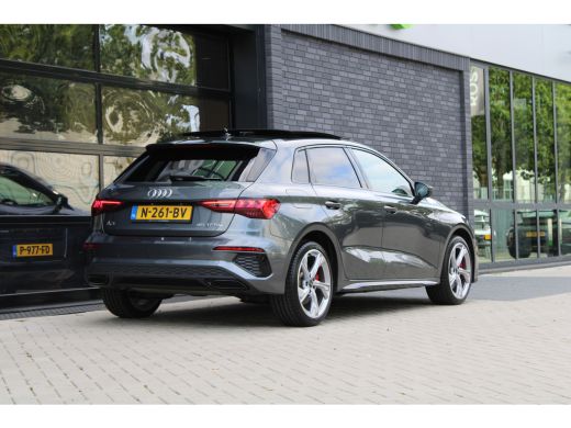 Audi A3 Sportback 45 TFSI e S edition Competition | NAP | BTW | PANO | S-LINE | CARPLAY | ActivLease financial lease