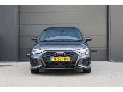 Audi A3 Sportback 45 TFSI e S edition Competition | NAP | BTW | PANO | S-LINE | CARPLAY | ActivLease financial lease
