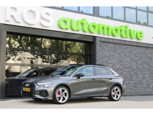 Audi A3 Sportback 45 TFSI e S edition Competition | NAP | BTW | PANO | S-LINE | CARPLAY | ActivLease financial lease