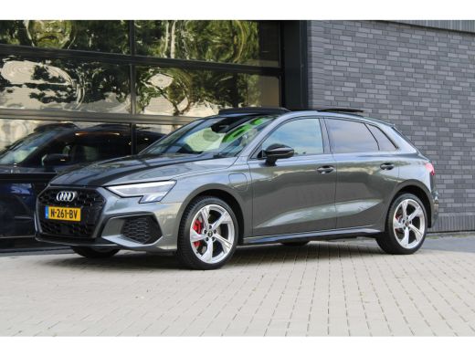 Audi A3 Sportback 45 TFSI e S edition Competition | NAP | BTW | PANO | S-LINE | CARPLAY | ActivLease financial lease