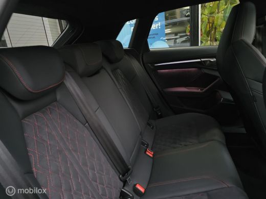 Audi A3 Sportback 45 TFSI e S edition Competition Panorama/B&O/HUD/Sfeer ActivLease financial lease