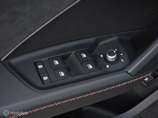 Audi A3 Sportback 45 TFSI e S edition Competition Panorama/B&O/HUD/Sfeer ActivLease financial lease