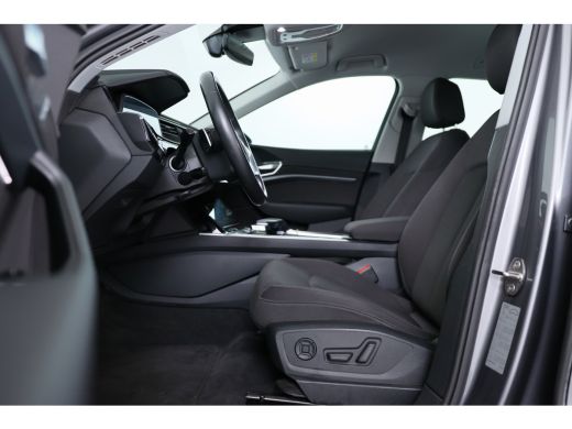 Audi e-tron 55 quattro Business edition 95 kWh | 20 inch | Stoelverwarming | Camera | Climate Control | Elekt... ActivLease financial lease
