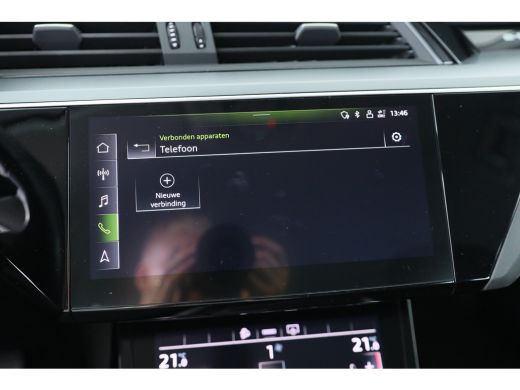 Audi e-tron 55 quattro Business edition 95 kWh | 20 inch | Stoelverwarming | Camera | Climate Control | Elekt... ActivLease financial lease