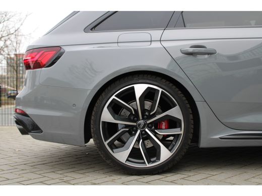 Audi RS4 Avant 2.9 TFSI RS 4 quattro | BTW | KERAMISCH | HUD | MASSAGE | RS-ZETELS | 360 | B&O | PANO | ActivLease financial lease
