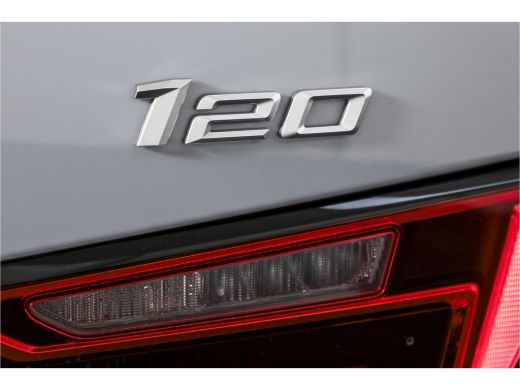 BMW 1 Serie 120 M Sport | Dig. Cockpit | Adapt. Cruise | Stoelverw. | PDC | Camera | NAV + App. Connect | ECC... ActivLease financial lease