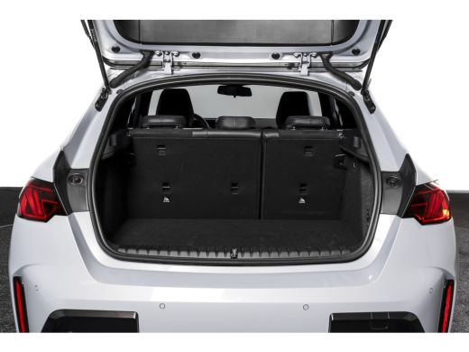 BMW 1 Serie 120 M Sport | Dig. Cockpit | Adapt. Cruise | Stoelverw. | PDC | Camera | NAV + App. Connect | ECC... ActivLease financial lease