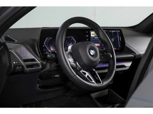 BMW 1 Serie 120 M Sport | Dig. Cockpit | Adapt. Cruise | Stoelverw. | PDC | Camera | NAV + App. Connect | ECC... ActivLease financial lease