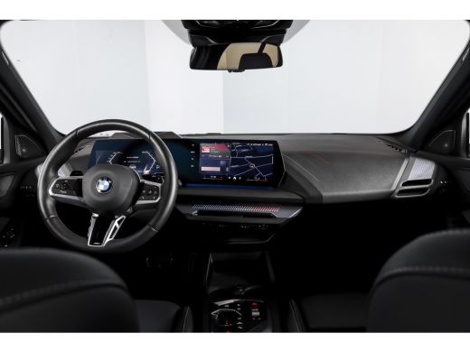 BMW 1 Serie 120 M Sport | Innovation Pack | Premium Pack | S/K-Panodak | Dig. Cockpit | Adapt. Cruise | Stoel... ActivLease financial lease