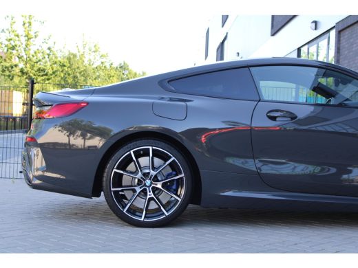 BMW 8 Serie M850i xDrive High Executive | NAP | BTW | B&W | 4WIELSTURING | CARBON | SOFT-CLOSE | HUD | 360 | ... ActivLease financial lease