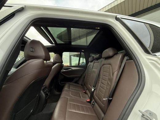 BMW iX3 High Executive 80 kWh | Trekhaak | Panorama | Leder | Navi | 360 Camera | ActivLease financial lease