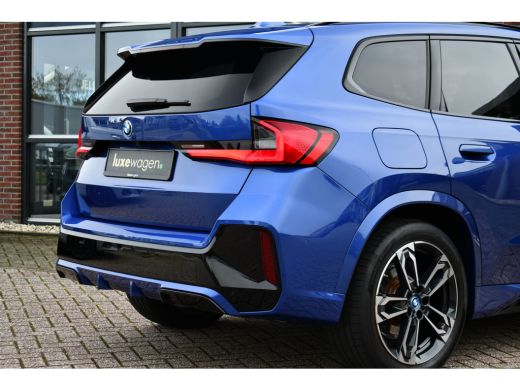 BMW X1 xDrive30e M-Sport Pano ACC Trekh HUD H/K 360-cam El-zetels ActivLease financial lease