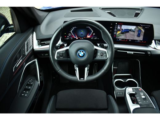 BMW X1 xDrive30e M-Sport Pano ACC Trekh HUD H/K 360-cam El-zetels ActivLease financial lease