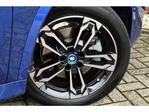 BMW X1 xDrive30e M-Sport Pano ACC Trekh HUD H/K 360-cam El-zetels ActivLease financial lease