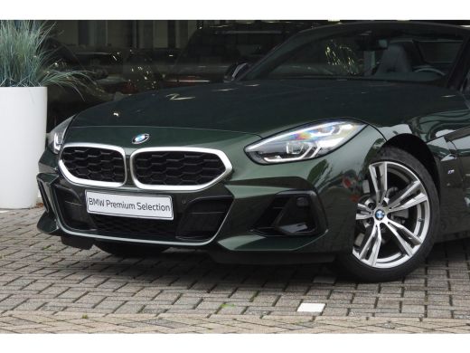 BMW Z4 Roadster sDrive20i High Executive Automaat / Achteruitrijcamera / Stuurverwarming / Adaptieve LED... ActivLease financial lease
