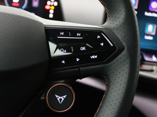 CUPRA Tavascan Business 82 kWh 286PK Warmtepomp, Matrix-LED, Keyless, Achteruitrijcamera, Alarm, Virtual Pedal, ... ActivLease financial lease