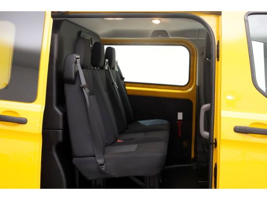 Ford Transit Custom 2.0 TDCI L2H1 Trend D.C. Airco/Trekhaak 2.750kg 03-2021 ActivLease financial lease