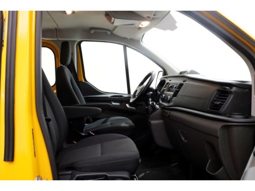 Ford Transit Custom 2.0 TDCI L2H1 Trend D.C. Airco/Trekhaak 2.750kg 03-2021 ActivLease financial lease