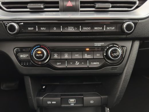 Kia e-Niro ExecutiveLine 64 kWh [ 3-Fase ] {SOH-100%} (INCL-BTW) Aut. *PANO | LUXURY-LEATHER | JBL-AUDIO | F... ActivLease financial lease