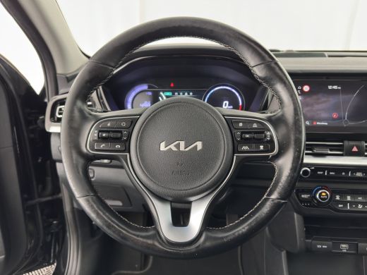 Kia e-Niro ExecutiveLine 64 kWh [ 3-Fase ] {SOH-100%} (INCL-BTW) Aut. *PANO | LUXURY-LEATHER | JBL-AUDIO | F... ActivLease financial lease