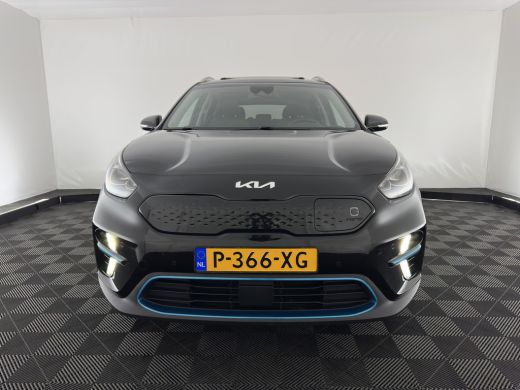 Kia e-Niro ExecutiveLine 64 kWh [ 3-Fase ] {SOH-100%} (INCL-BTW) Aut. *PANO | LUXURY-LEATHER | JBL-AUDIO | F... ActivLease financial lease
