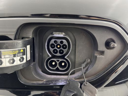 Kia e-Niro ExecutiveLine 64 kWh [ 3-Fase ] {SOH-100%} (INCL-BTW) Aut. *PANO | LUXURY-LEATHER | JBL-AUDIO | F... ActivLease financial lease