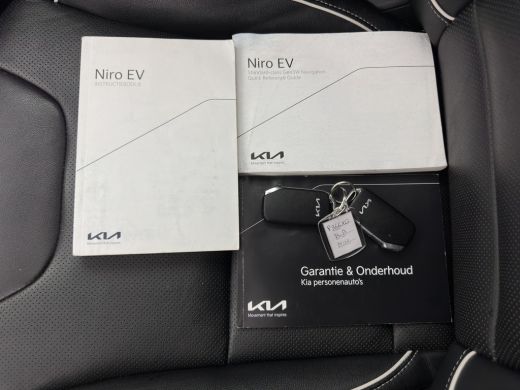 Kia e-Niro ExecutiveLine 64 kWh [ 3-Fase ] {SOH-100%} (INCL-BTW) Aut. *PANO | LUXURY-LEATHER | JBL-AUDIO | F... ActivLease financial lease