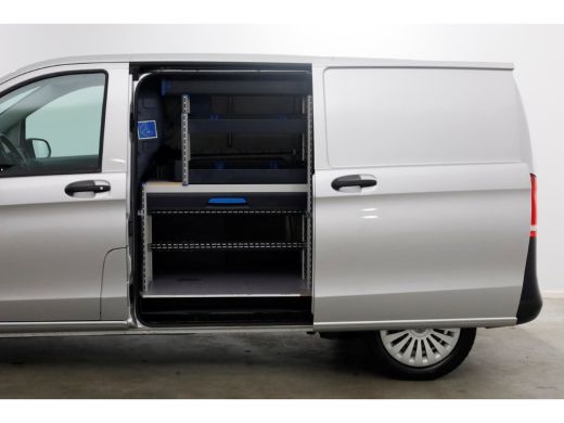 Mercedes-Benz Vito 114 CDI 136pk Compact 9G Automaat 2x Schuifdeur/LED/Camera/Inrichting 05-2022 ActivLease financial lease