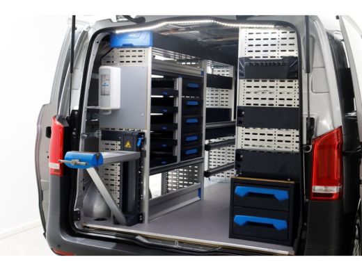 Mercedes-Benz Vito 114 CDI 136pk Compact 9G Automaat 2x Schuifdeur/LED/Camera/Inrichting 05-2022 ActivLease financial lease