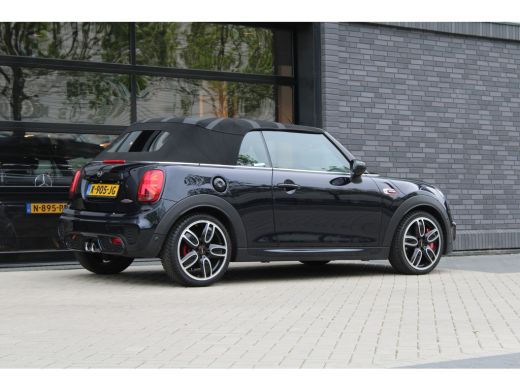 Mini Cooper Cabrio 2.0 John Cooper Works Chili | NAP | BTW | HARMAN KARDON | HUD | ACC | SFEERVERL | KEYLESS ActivLease financial lease