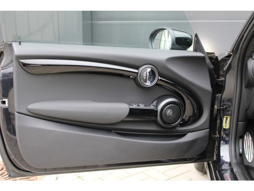 Mini Cooper Cabrio 2.0 John Cooper Works Chili | NAP | BTW | HARMAN KARDON | HUD | ACC | SFEERVERL | KEYLESS ActivLease financial lease