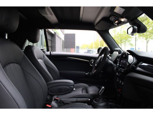 Mini Cooper Cabrio 2.0 John Cooper Works Chili | NAP | BTW | HARMAN KARDON | HUD | ACC | SFEERVERL | KEYLESS ActivLease financial lease