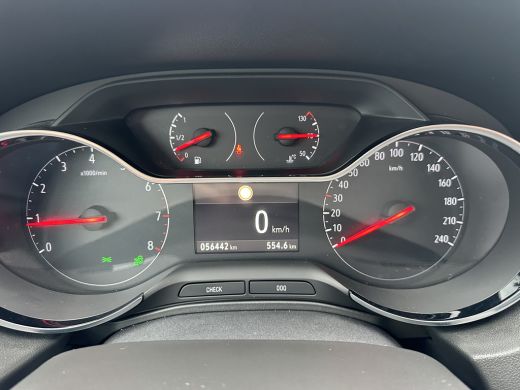 Opel Grandland X 1.2 130PK Turbo Innovation | AGR-COMFORTSTOEL| NAVIGATIE| CAMERA| PARKEERSENSOREN V+A| CLIMATE CO... ActivLease financial lease