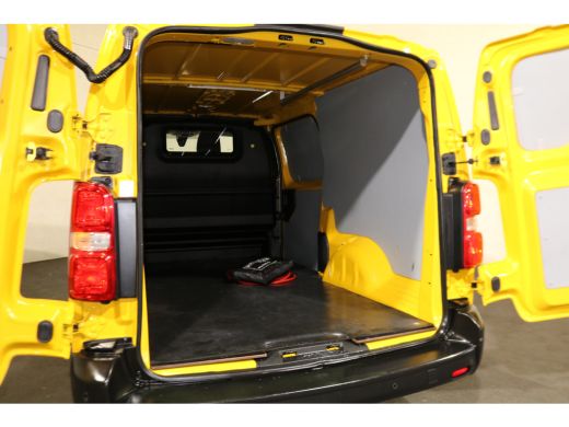 Opel Vivaro-e L3 H1 Edition 50 kWh ActivLease financial lease