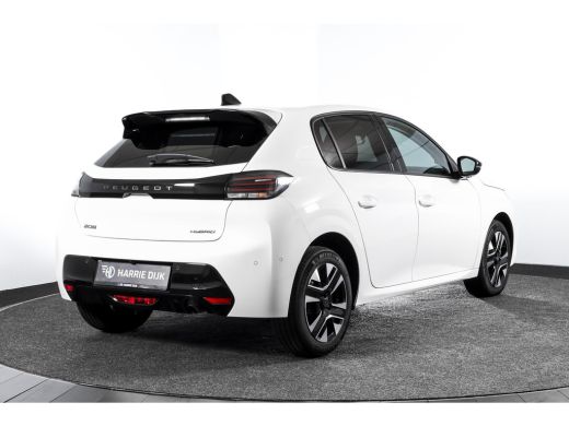 Peugeot 208 1.2 Hybrid 110 e-DCS6 Allure | Dig. Cockpit | Adapt. Cruise | PDC | Camera V+A | NAV+App. Connect... ActivLease financial lease