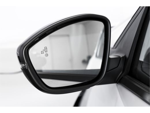 Peugeot 208 1.2 Hybrid 110 e-DCS6 Allure | Dig. Cockpit | Adapt. Cruise | PDC | Camera V+A | NAV+App. Connect... ActivLease financial lease