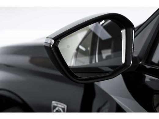 Peugeot 308 1.2 PureTech 130 PK GT - Automaat | 3D Dig. Cockpit | Adapt. Cruise | Stoelverwarming | Camera | ... ActivLease financial lease