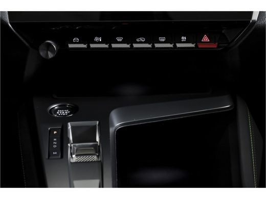 Peugeot 308 1.2 PureTech 130 PK GT - Automaat | 3D Dig. Cockpit | Adapt. Cruise | Stoelverwarming | Camera | ... ActivLease financial lease