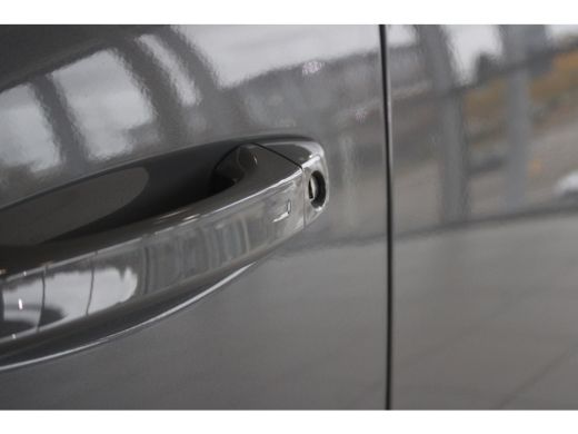 Peugeot 308 SW 1.2 Turbo 130-PK EAT8 AUTOMAAT GT | 360 CAMERA | DRAADLOZE CARPLAY | ADAPTIVE CRUISE | ELEKTRI... ActivLease financial lease