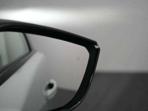 Peugeot 408 Allure | Climate control met links/rechts gescheiden regeling en high efficiëncy koolstoffilter |... ActivLease financial lease