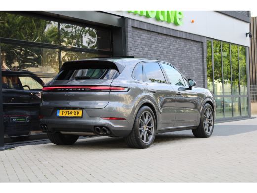 Porsche Cayenne 3.0 E-Hybrid | NAP | PANO | HUD | MEMORY | SPORTUITLAAT | BOSE | STUURVERW | ActivLease financial lease