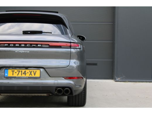 Porsche Cayenne 3.0 E-Hybrid | NAP | PANO | HUD | MEMORY | SPORTUITLAAT | BOSE | STUURVERW | ActivLease financial lease