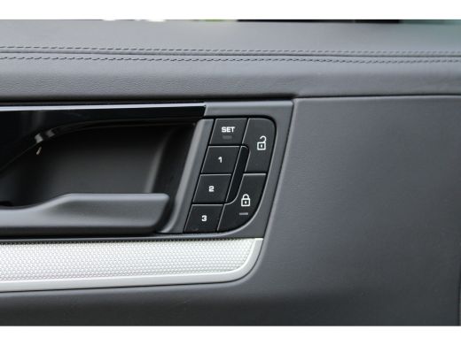 Porsche Cayenne 3.0 E-Hybrid | NAP | PANO | HUD | MEMORY | SPORTUITLAAT | BOSE | STUURVERW | ActivLease financial lease