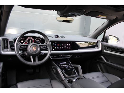 Porsche Cayenne 3.0 E-Hybrid | NAP | PANO | HUD | MEMORY | SPORTUITLAAT | BOSE | STUURVERW | ActivLease financial lease