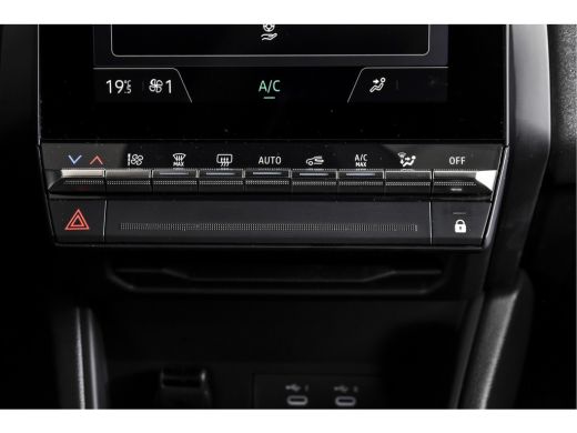 Renault Captur 1.3 mild hybrid 160 techno | Dig. Cockpit | Cruise | PDC | Camera | App. Connect | ECC | DAB | LM... ActivLease financial lease