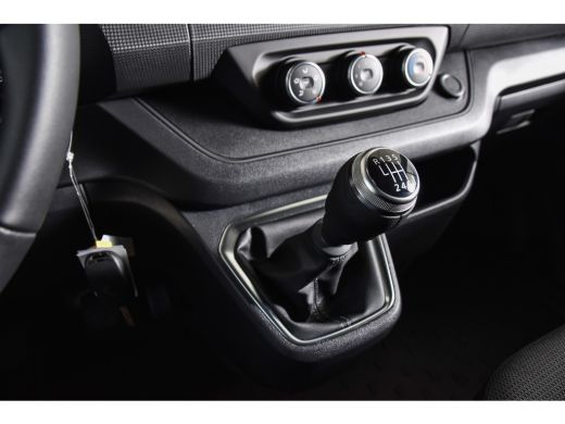 Renault Trafic 2.0 Blue dCi 130 PK T30 L2H1 Advance | Cruise | Camera | PDC | NAV+App Connect | Airco | 4-seizoe... ActivLease financial lease